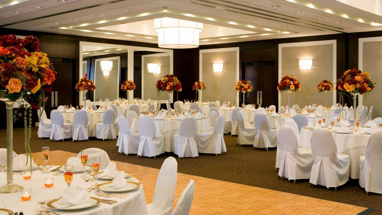 Sheraton Eatontown Hotel - 4