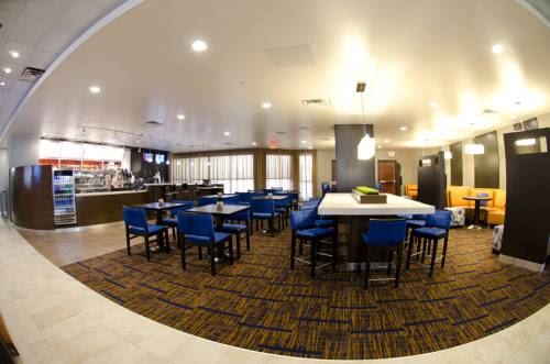 Courtyard by Marriott Waterbury Downtown - 7