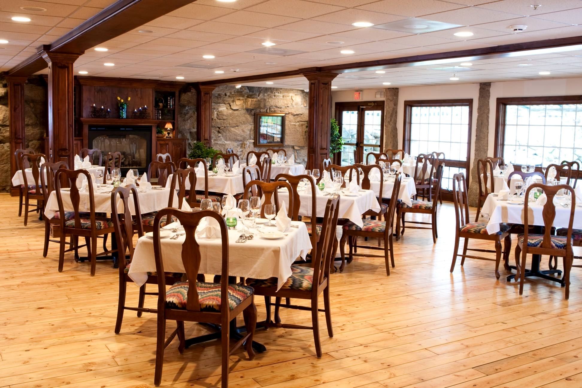 Stonecroft Country Inn - 6