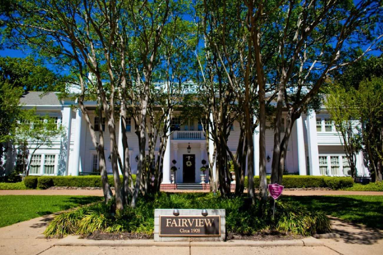 Historic Fairview Inn - 1