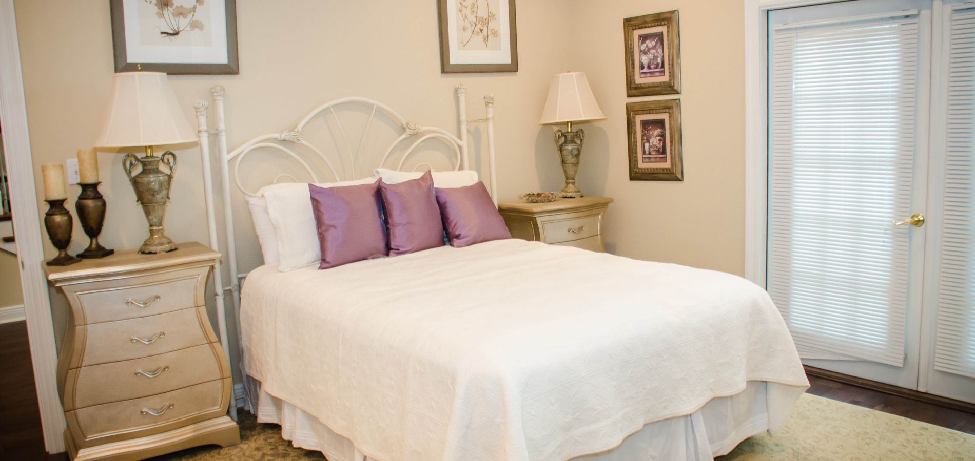 The Camellia House - 7