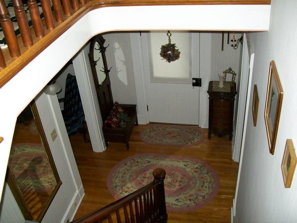 Blue Hen Bed and Breakfast - 5