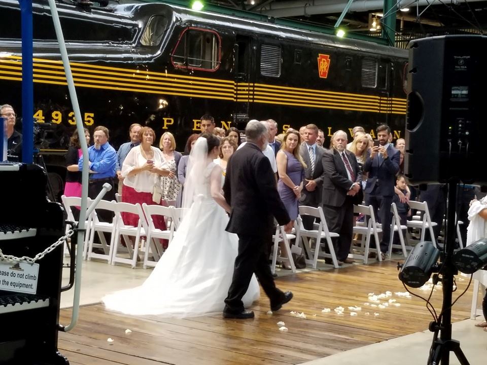 The Figure 8 Barn - 1