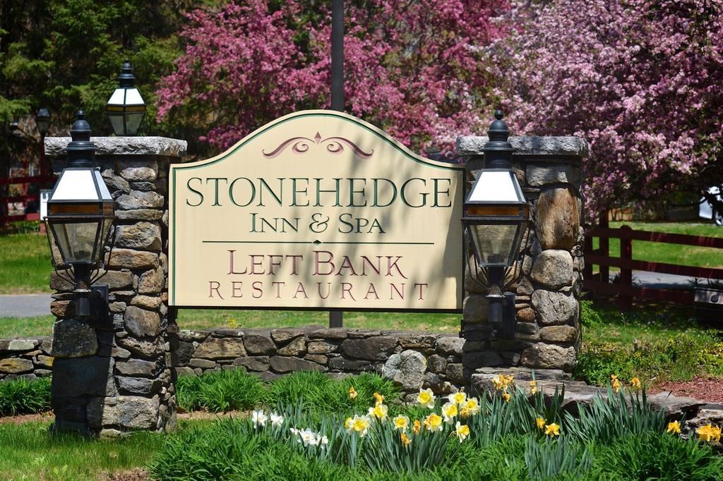 Stonehedge Inn and Spa - 4