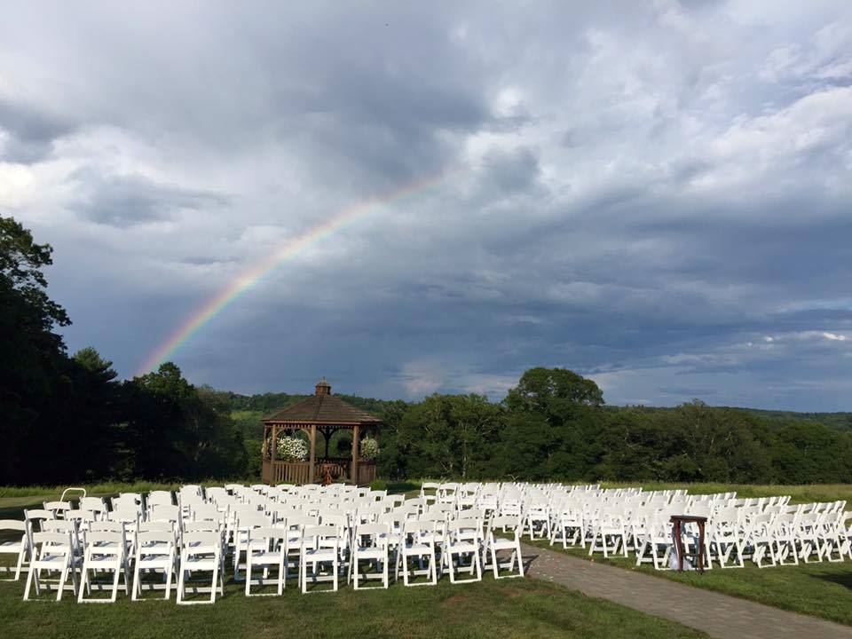 Zukas Hilltop Barn - 2