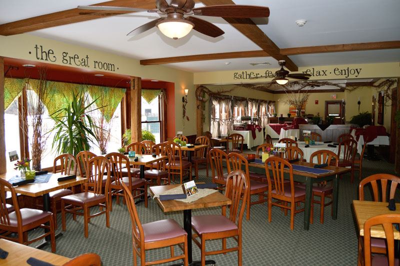 Three Stallion Inn - 6