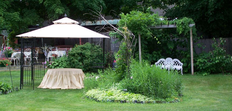 Mile Away Restaurant - 6