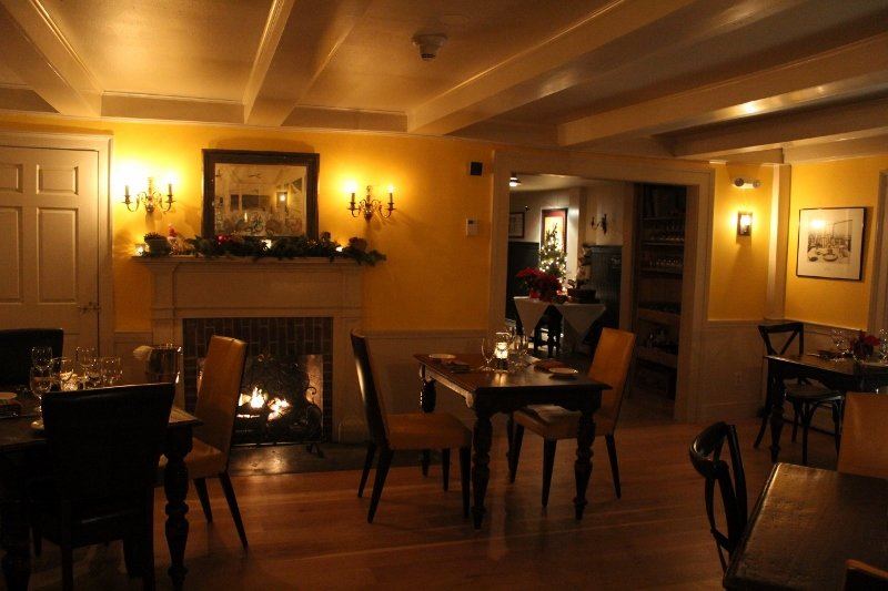 King Hill Inn And Kitchen - 7