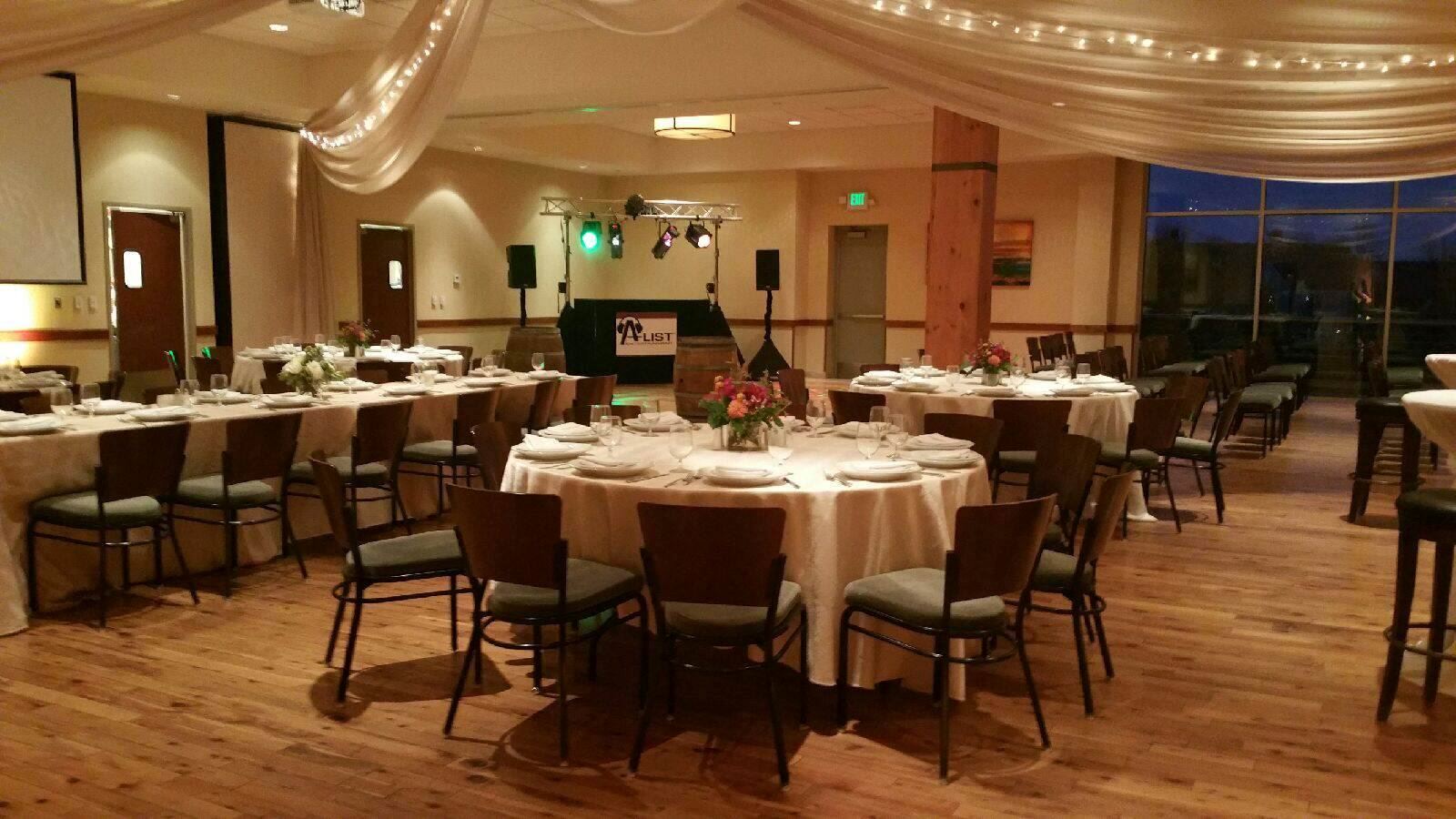 Pinstripes Washington, District of Columbia, Wedding Venue