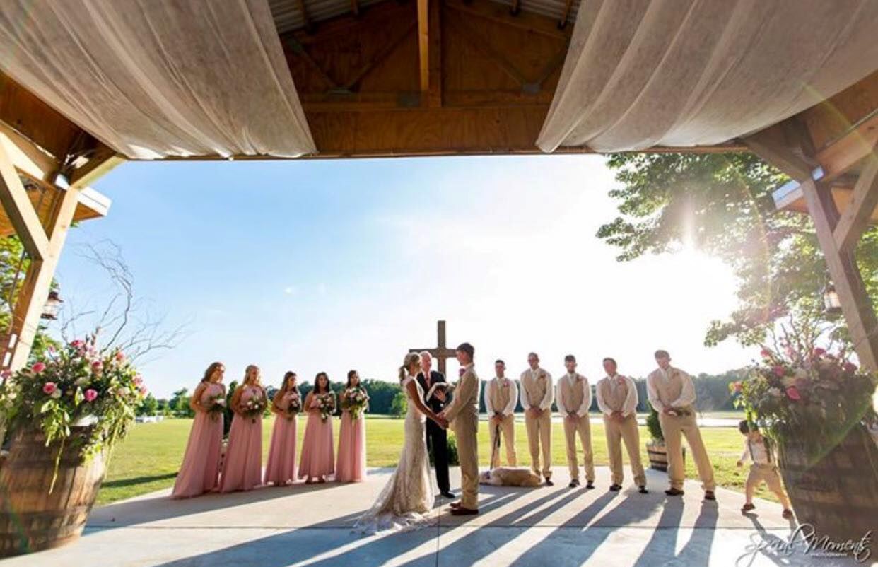 Southern Charm Wedding And Event House - 1