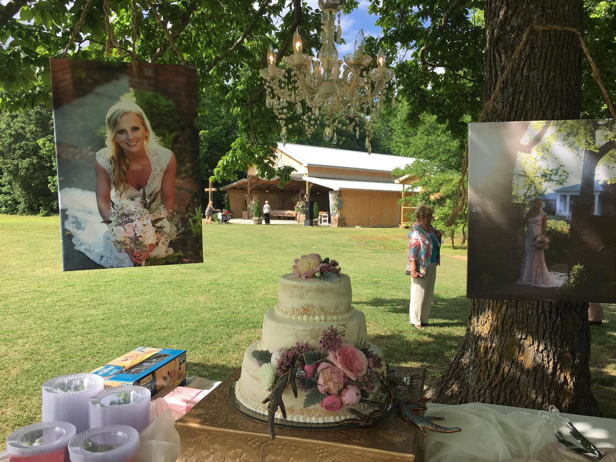 Southern Charm Wedding And Event House - 5