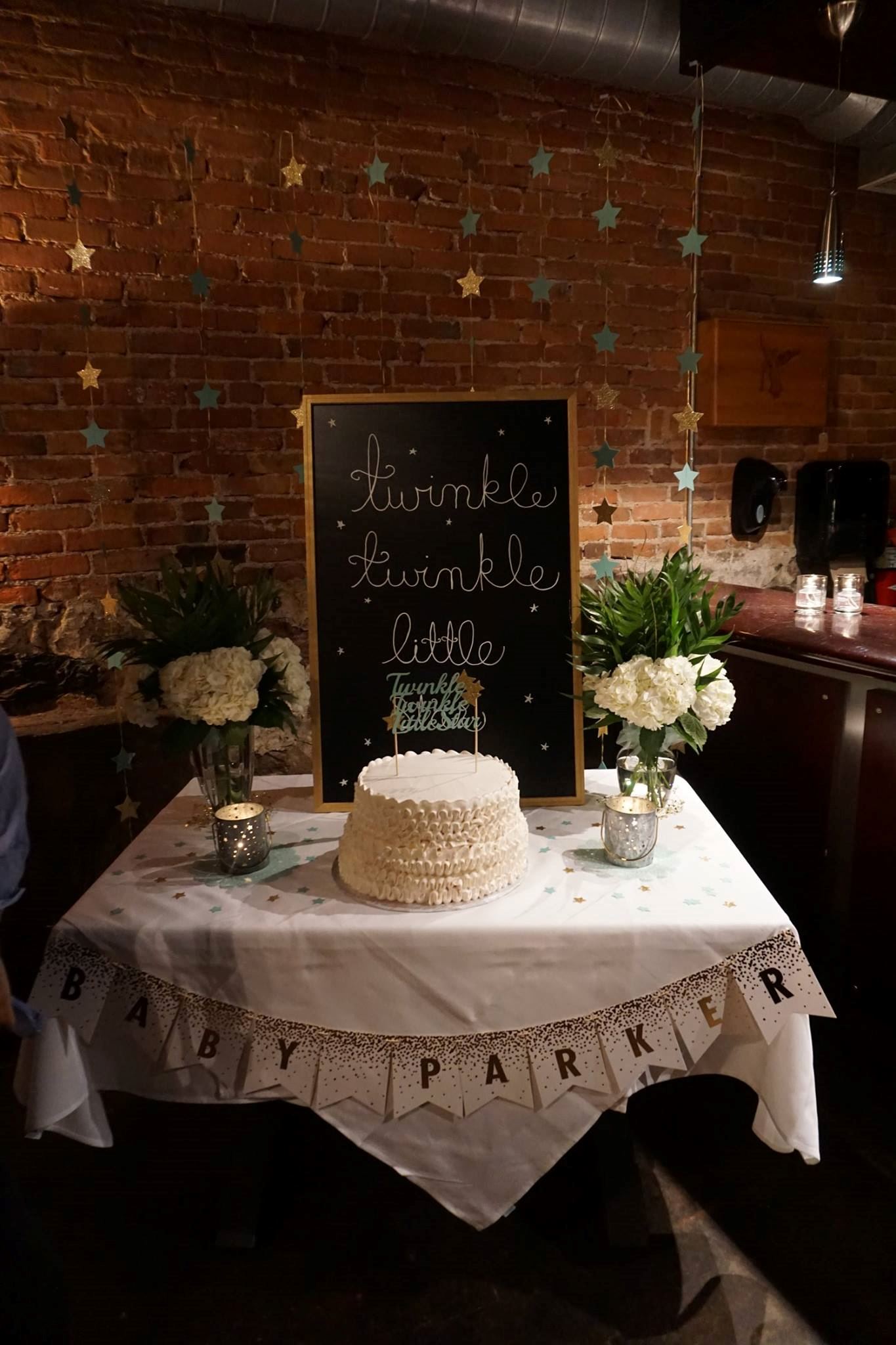 Vinology Wine Bar and Restaurant - 3