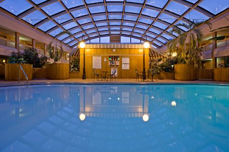 Radisson Milwaukee North Shore - 2