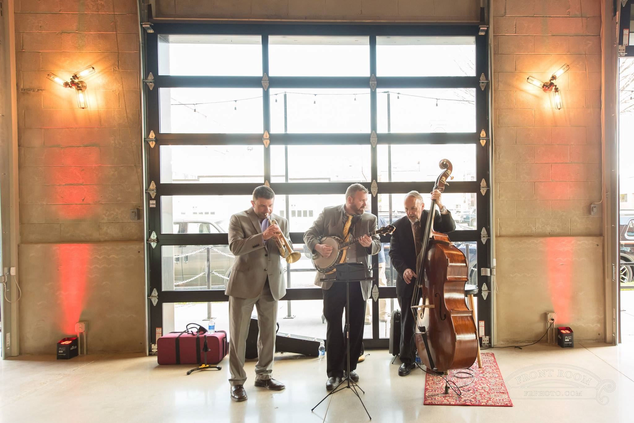 South Second  A Saz's Hospitality Group Property - 4