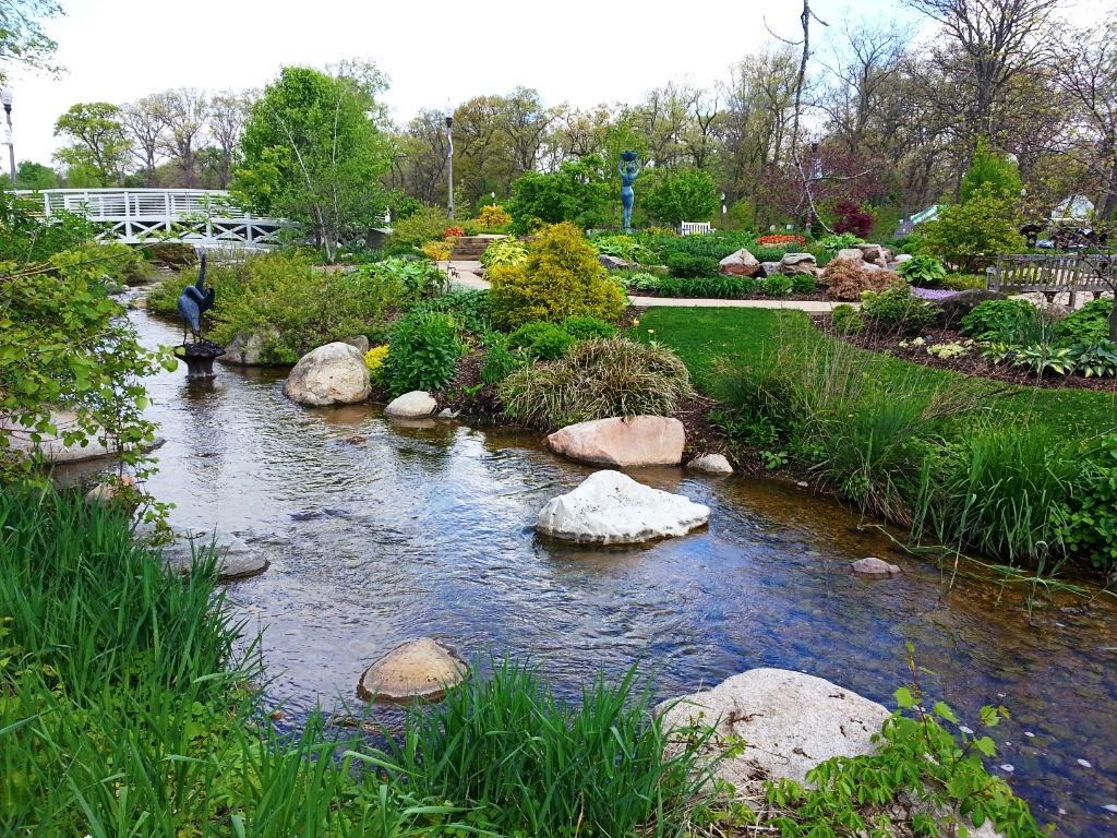 Wellfield Botanic Gardens - 7