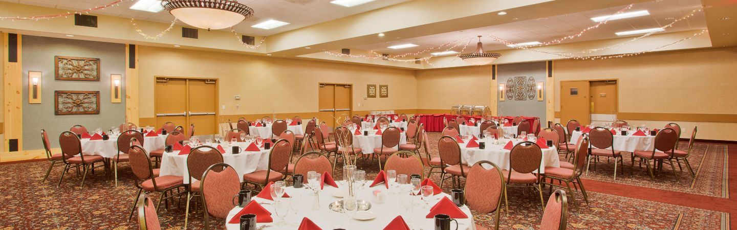 Holiday Inn Bozeman - 2