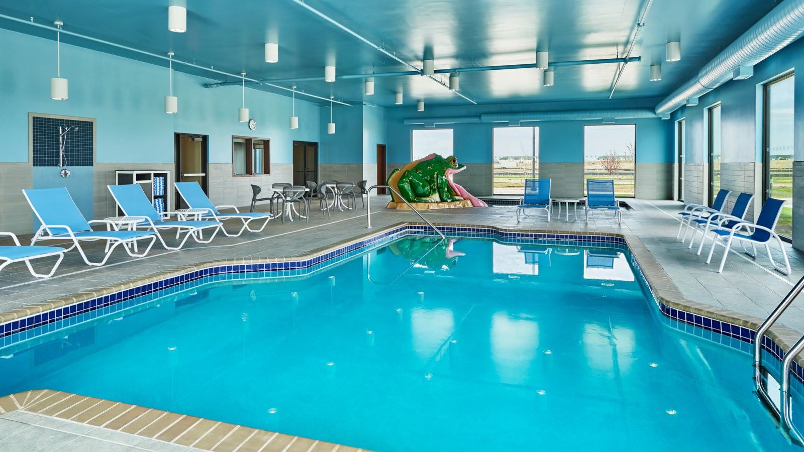 Four Points by Sheraton - 7