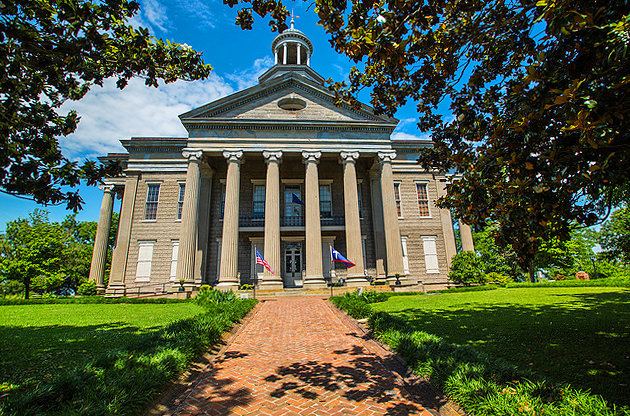 Old Courthouse Museum - 2