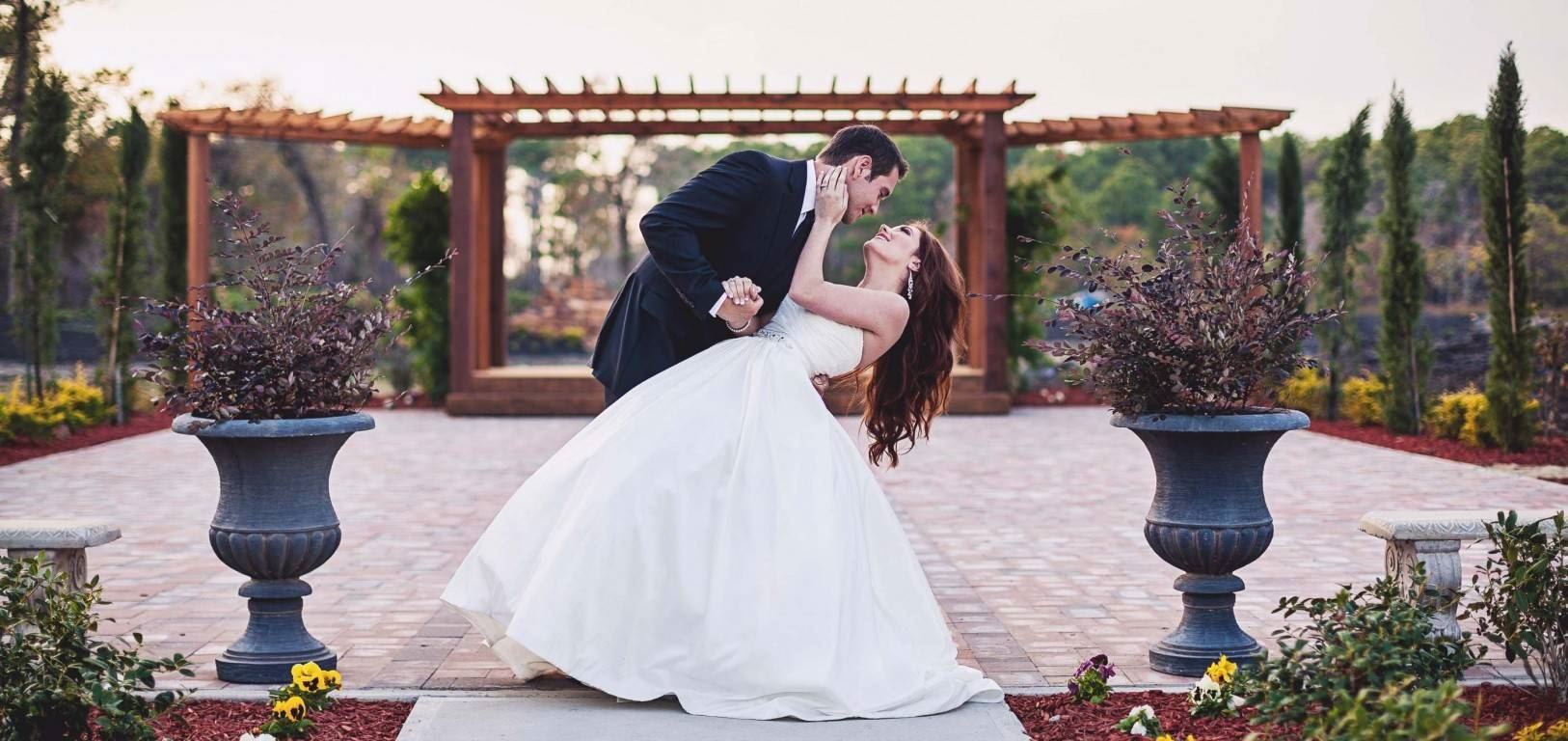 Tuscan Courtyard - 7