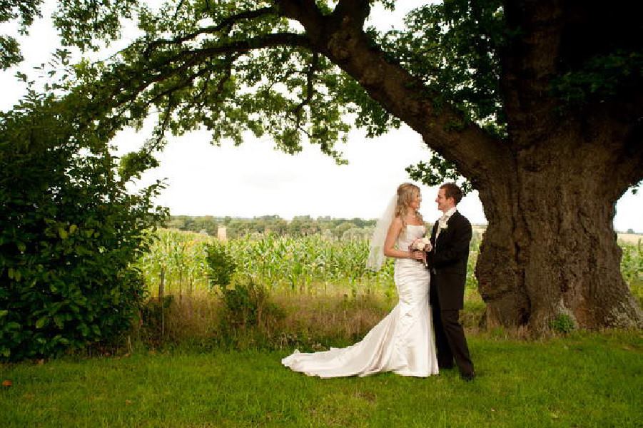 Smeetham Hall Barn, Bulmer Sudbury, Suffolk, Wedding Venue