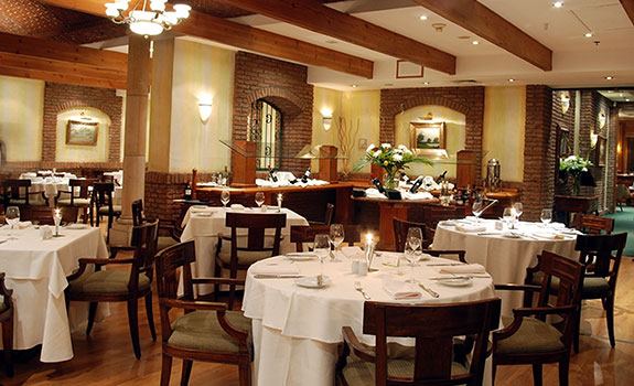 NH Collection Plaza Santiago - 7