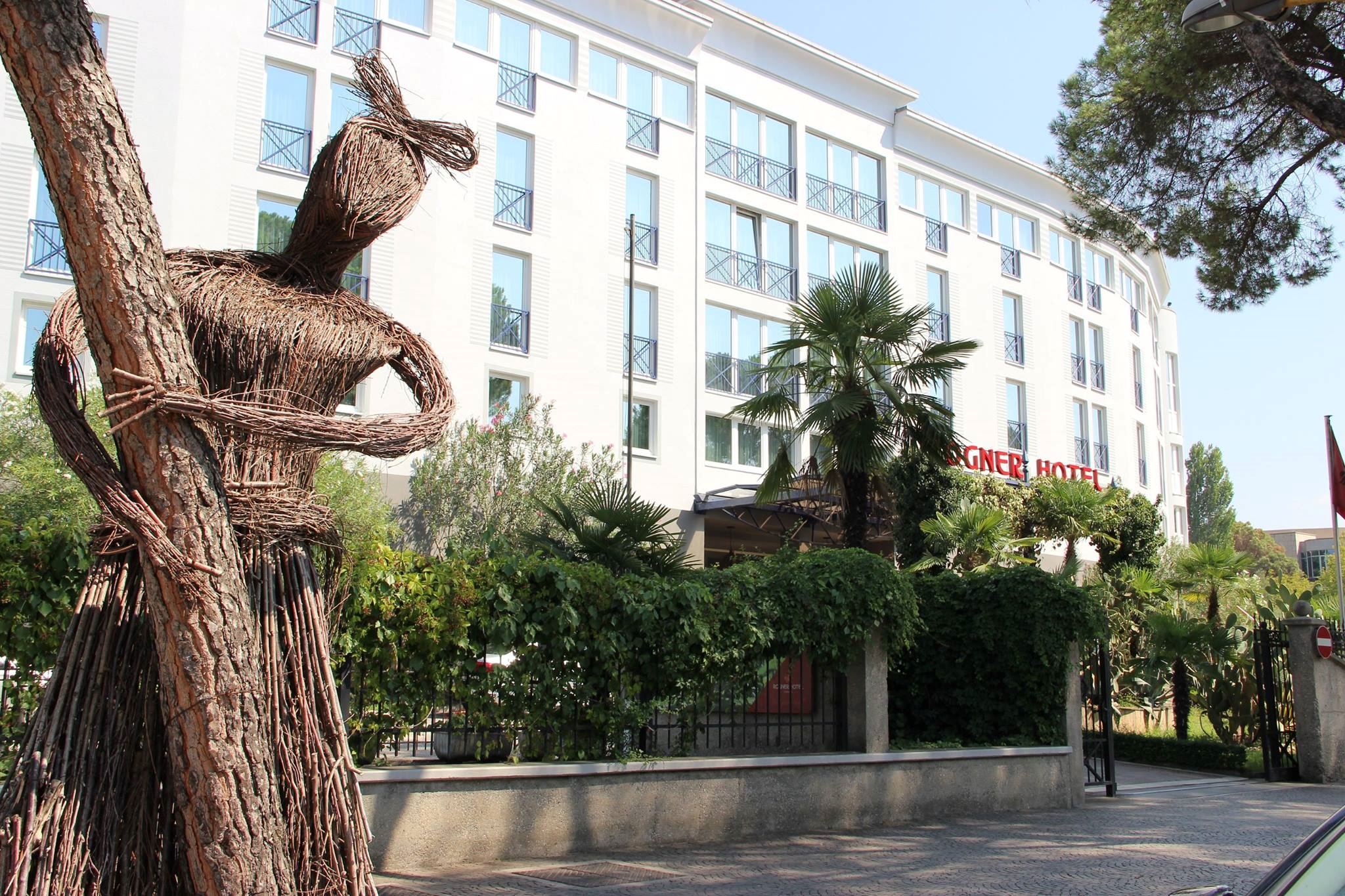 Rogner Hotel Tirana - 2