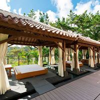 The Ritz-Carlton - 3