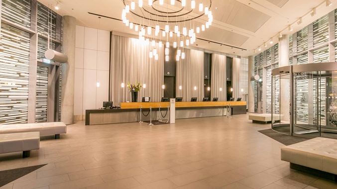 DoubleTree by Hilton Amsterdam Centraal Station - 3