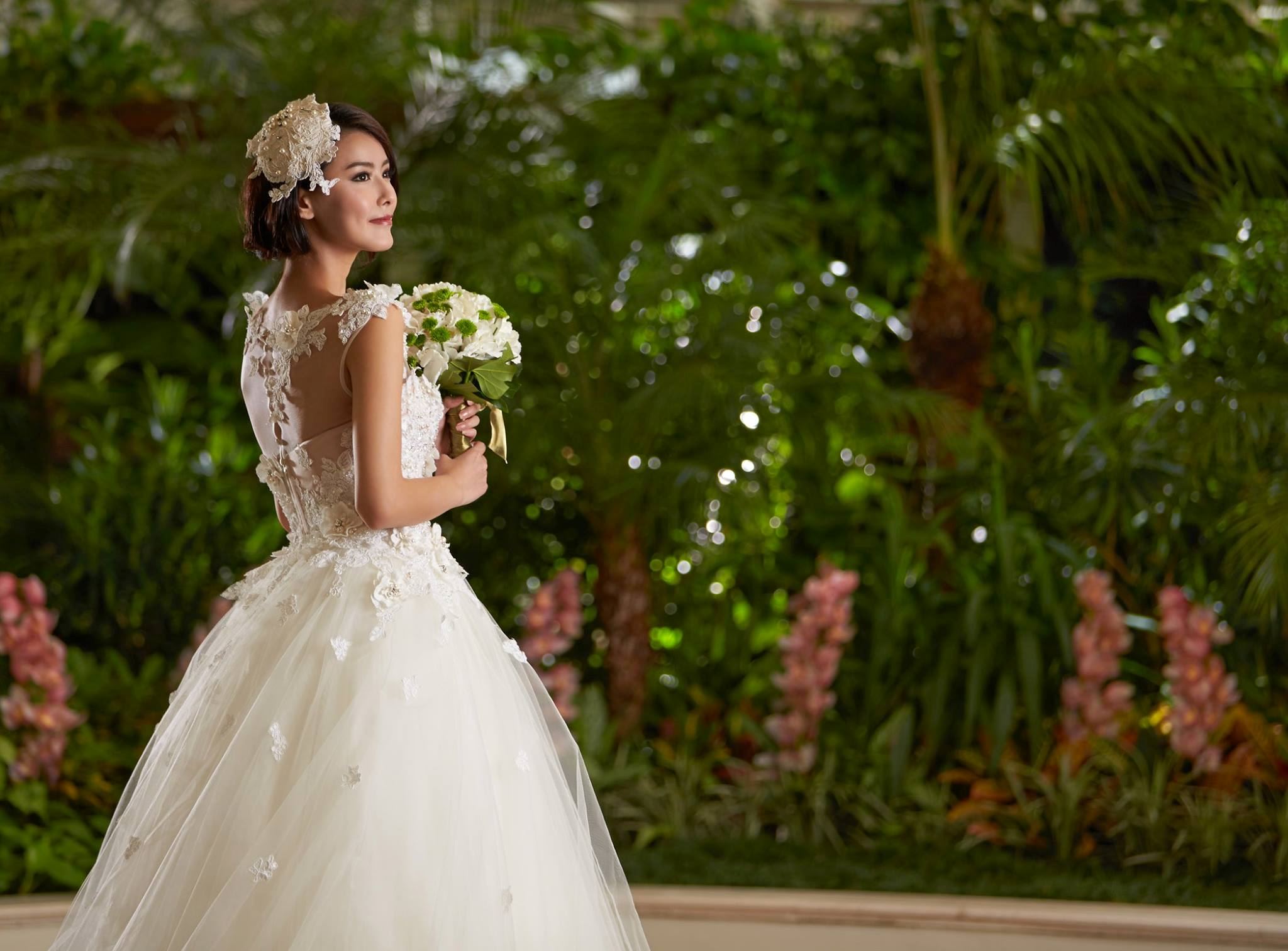 Island Shangri-La - 1