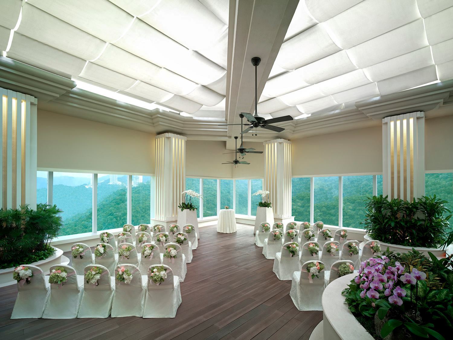 Island Shangri-La - 5