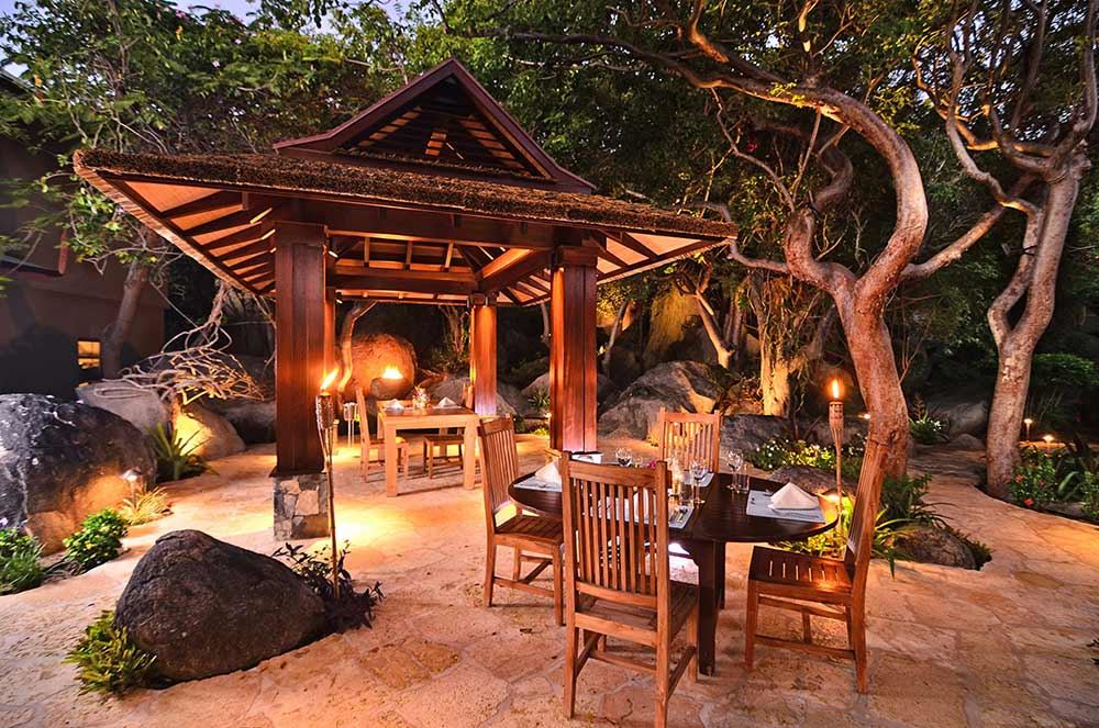 Surfsong Villa Resort - 4