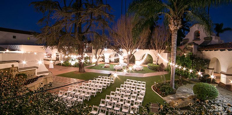 Tangata Restaurant At The Bowers Museum - 3