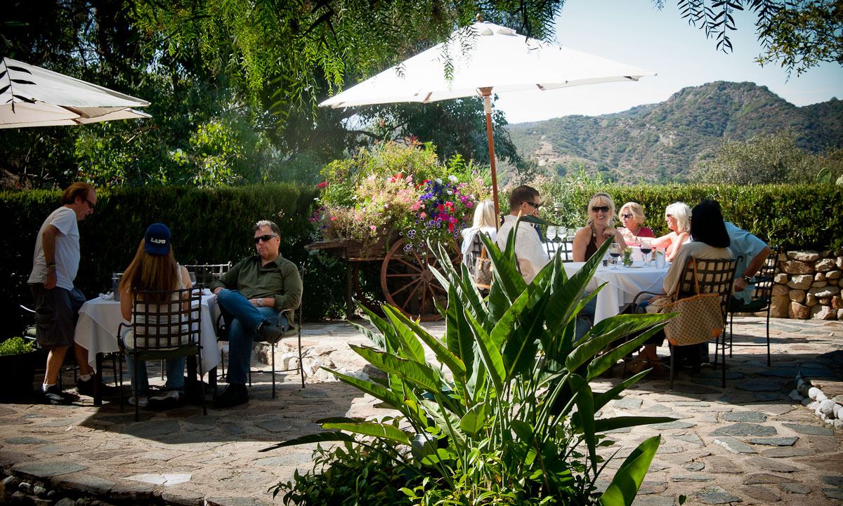 Saddle Peak Lodge - 4