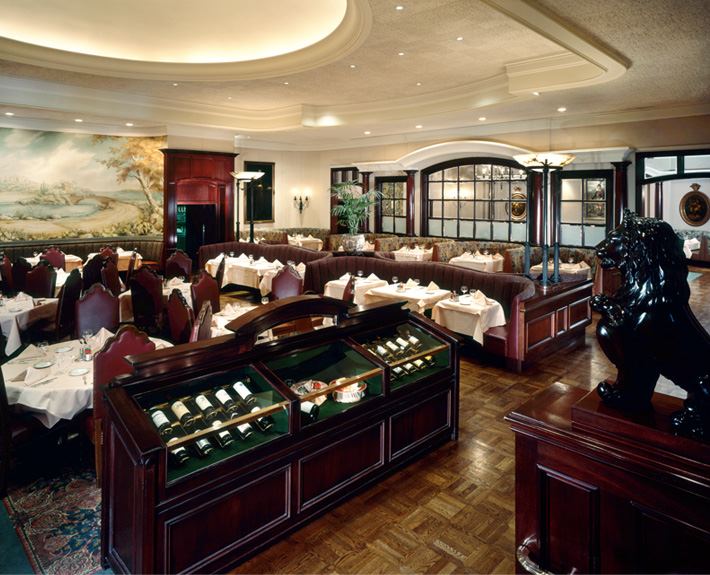 Lawry's The Prime Rib, Beverly Hills - 3