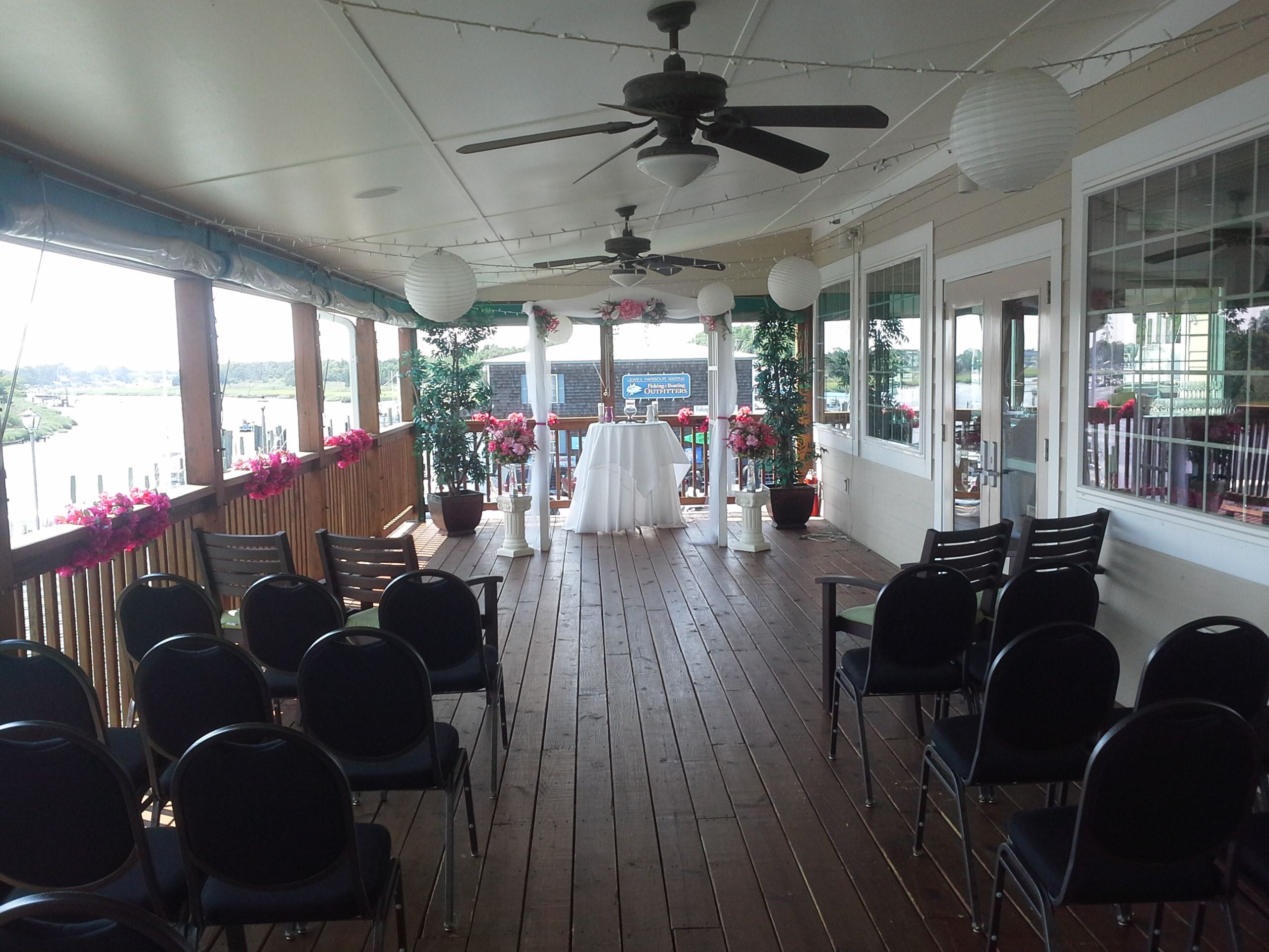 The Lewes Room at Irish Eyes - 4