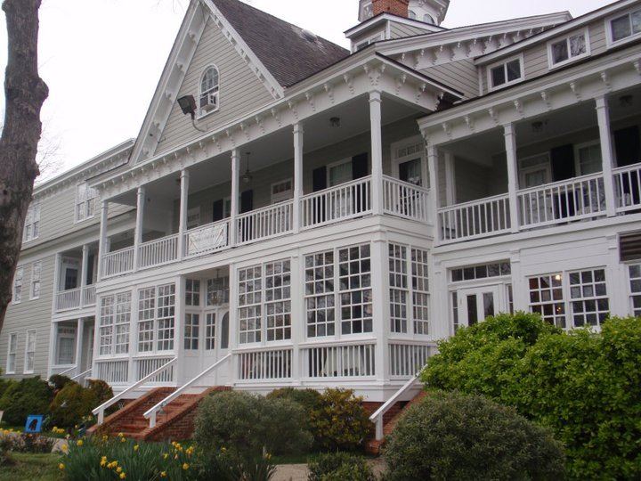Historic Kent Manor Inn - 7