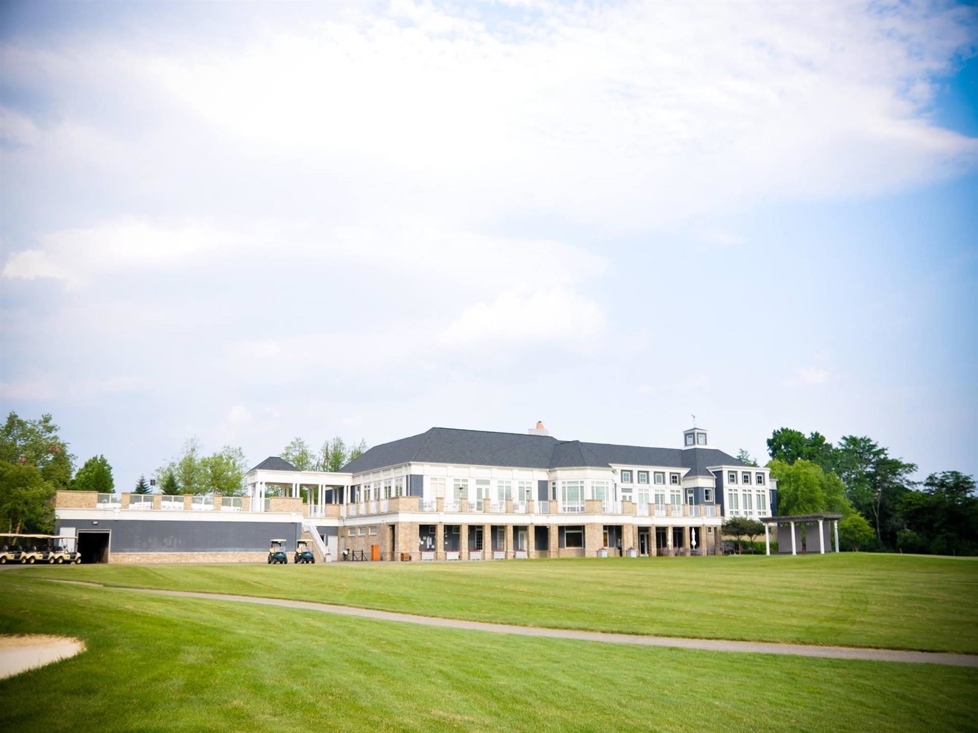 The Hawthorns Golf and Country Club - 3