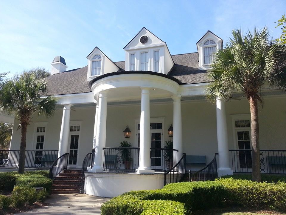 Lake House Reception Center - 1