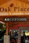 Oak Place Hotel And Conference Center - 1