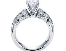 Costello Jewelry Company, in Naperville, Illinois