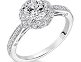 Jensen Jewelers, in Hudsonville, Michigan