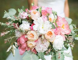 Thorne and Thistle Designs, in Auburn, Alabama