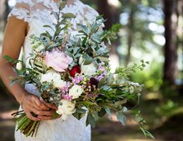 Bloomsbury Blooms, in Anchorage, Alaska