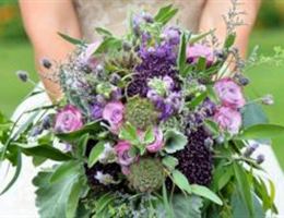 Diane Gaudett Custom Floral Designs, in Greenwich, Connecticut