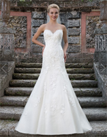 Ve'Lace Bridal, in Bellingham, Massachusetts