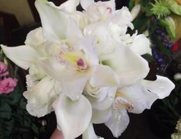 Flowers By Christine, Inc., in Bartlett, Illinois
