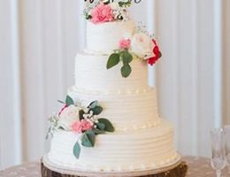 Cakes By Del, in West Haven, Connecticut