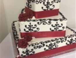 Mmm Cakes and Things!, in Toledo, Oregon