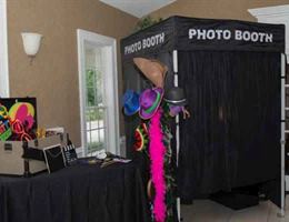 Melody Brothers, in We travel to You!, North Carolina