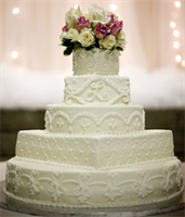 Dolce Amar Sweets to Love, in Groton, Massachusetts